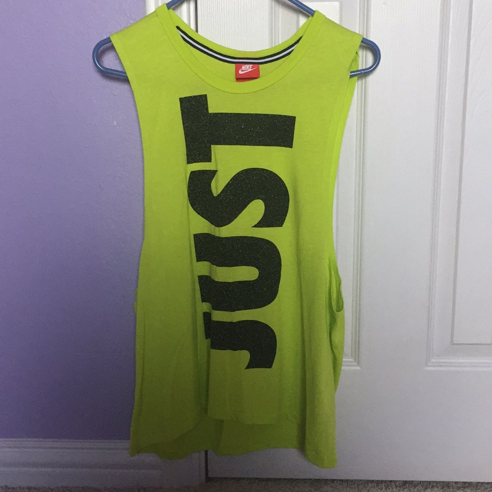 Nike workout tank top
